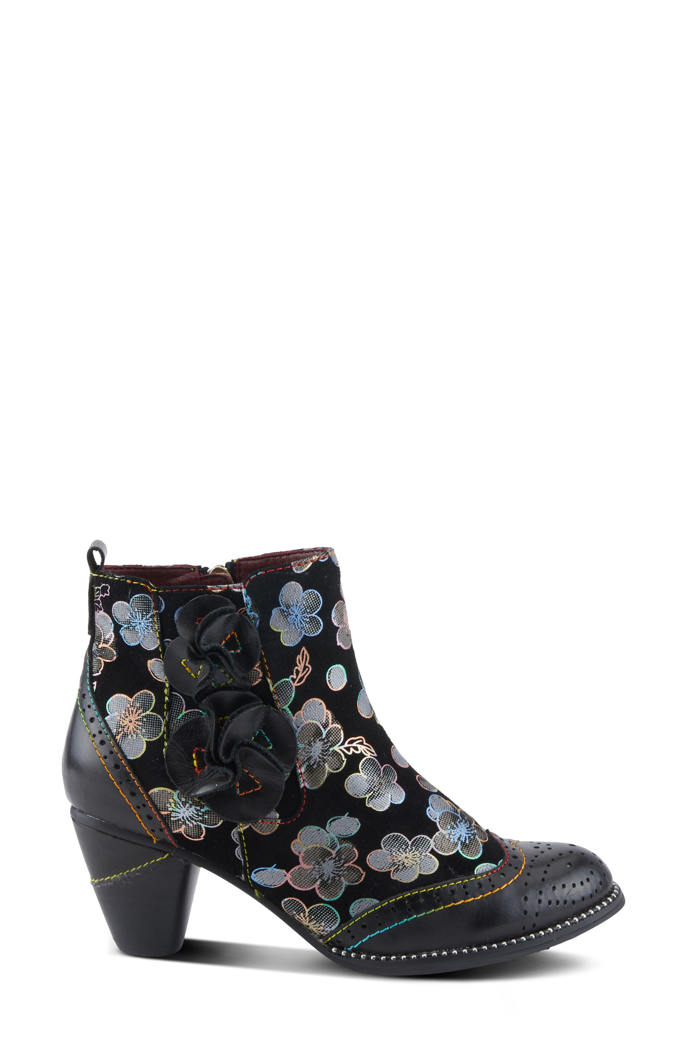 L'Artiste by Spring Step Glynn Wingtip Bootie, Alternate, color, Black Multi