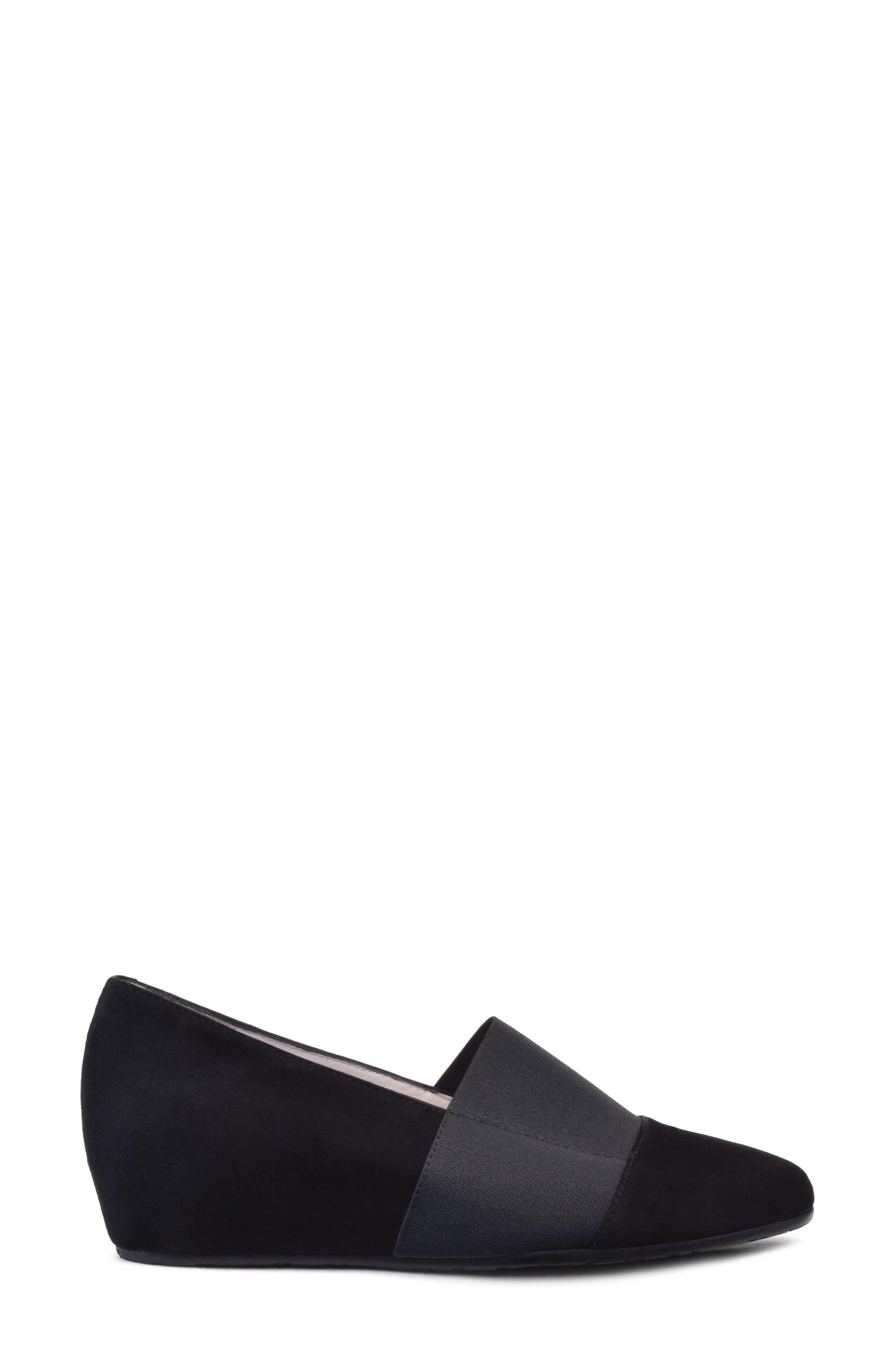 Amalfi by Rangoni Valerie Wedge Pump, Alternate, color, 