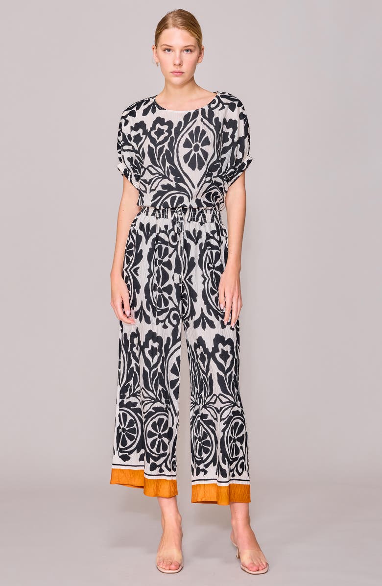 MELLODAY Floral Print Short Sleeve Woven Shirt, Alternate, color, Black White