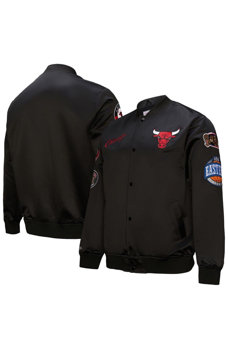 Mitchell & Ness Men's Black Chicago Bulls Hardwood Classics Blackout Collection Satin Full-Zip Jacket, Main, color, Black
