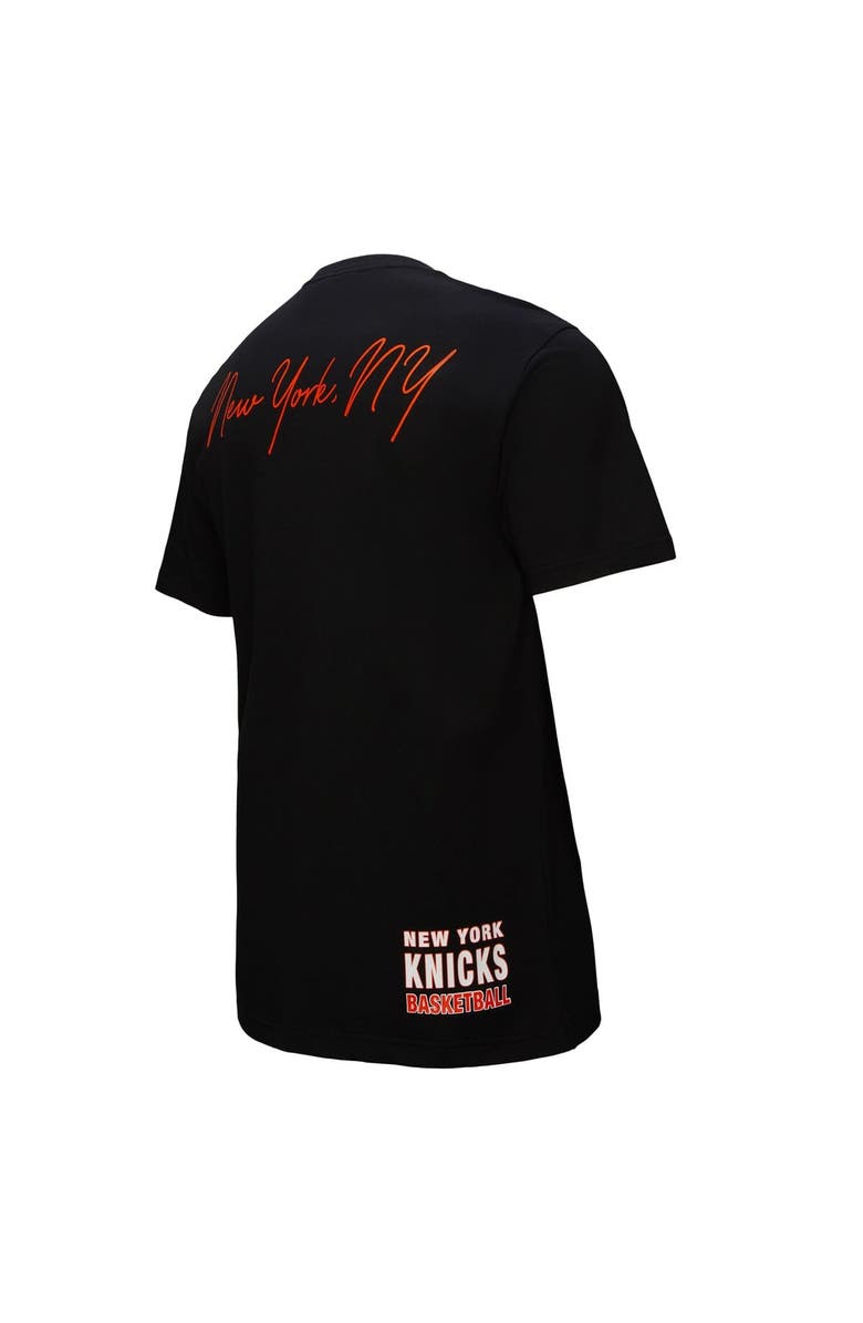 Mitchell & Ness Men's Black New York Knicks Black Out Collection Vintage Premium T-Shirt, Alternate, color, 