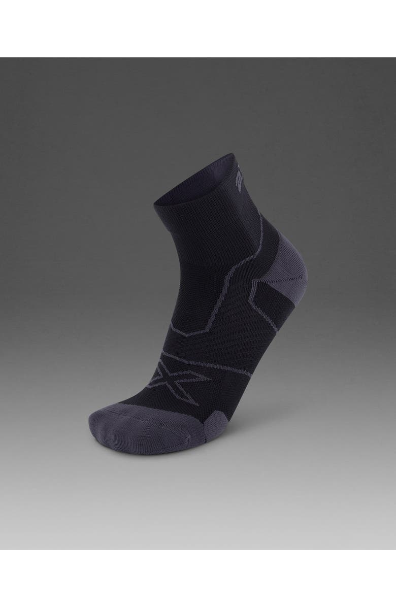 2XU Vectr Cushion 1/4 Crew Socks, Alternate, color, Black/Titanium
