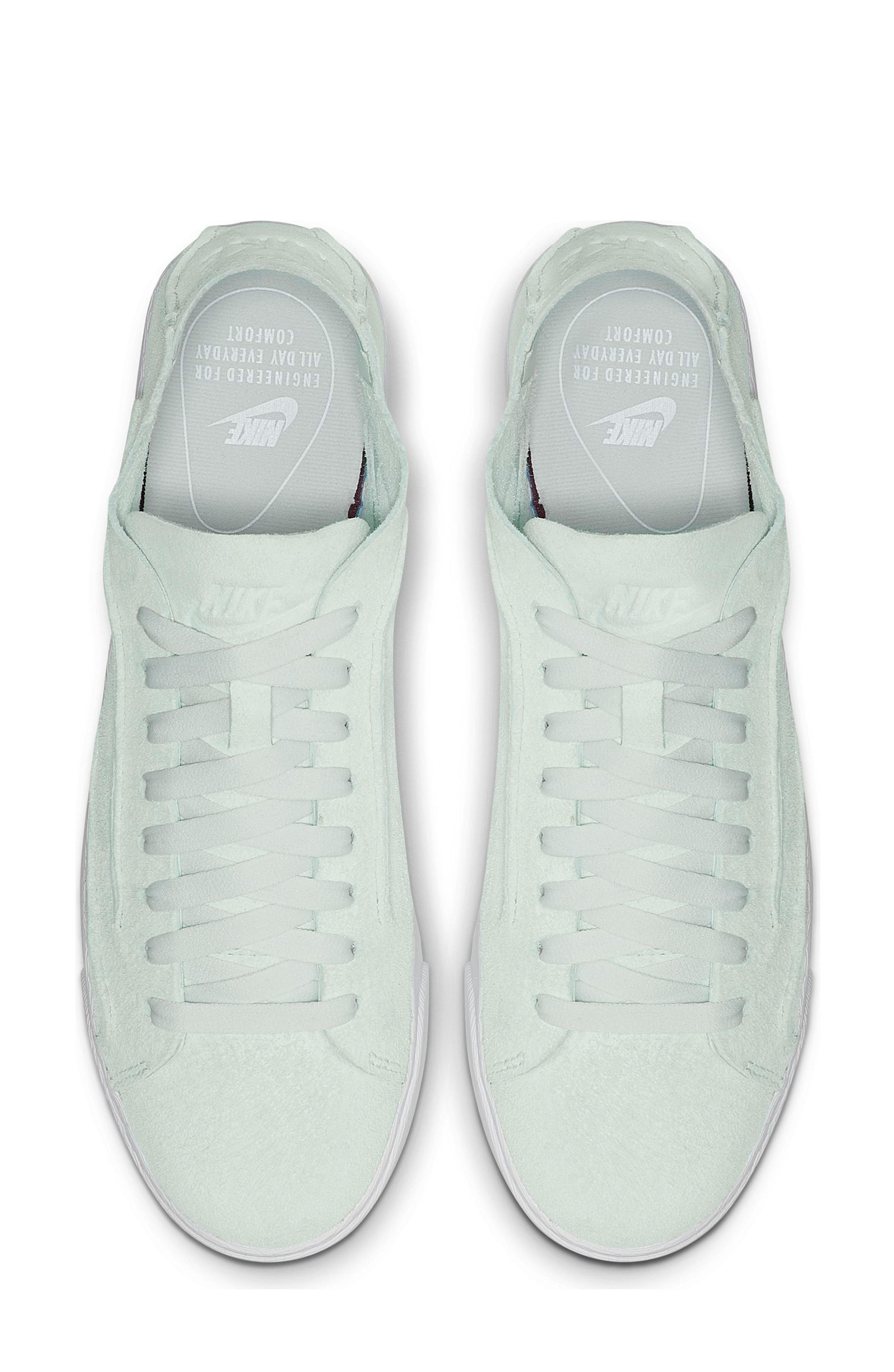 Nike Blazer Low Decon Skate Sneaker, Alternate, color, 
