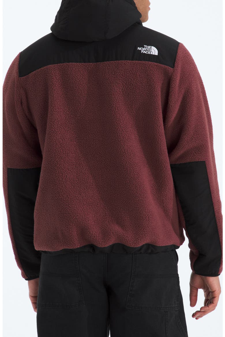 Retro Denali Hooded Jacket, Alternate, color, SUMAC/ TNF BLACK