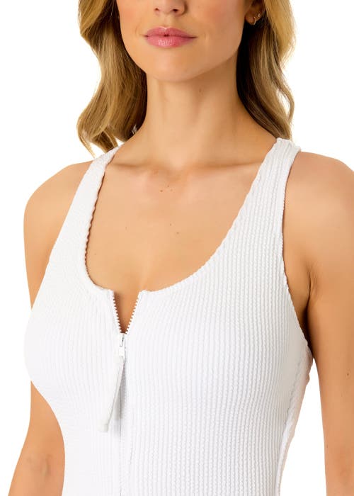 Anne Cole Live In Color Textured Scoop Neck Front Racerback One Piece Swimsuit In White