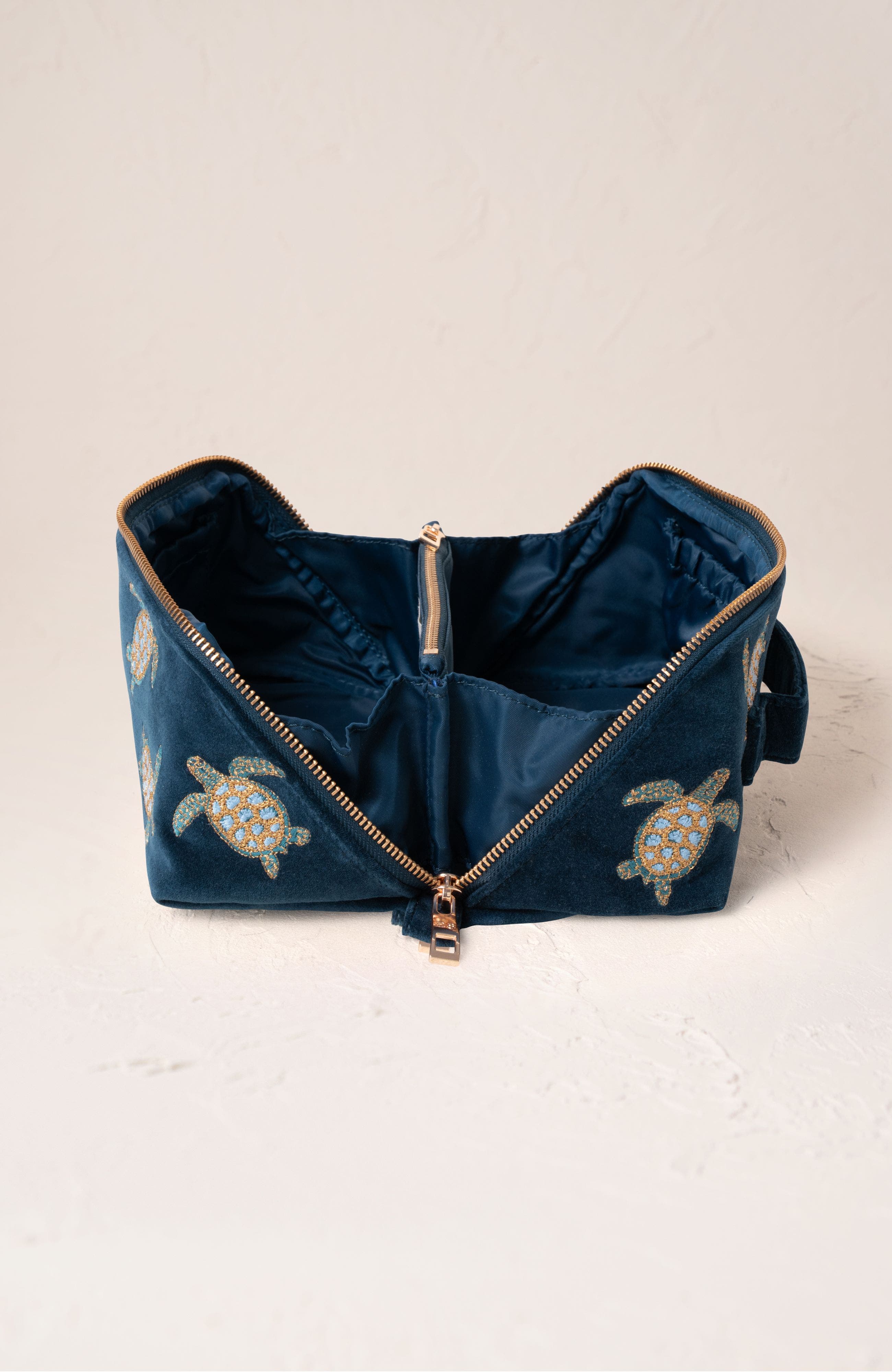 Turtle Conservation Velvet Open Flat Makeup Bag, Alternate, color, Marine Navy
