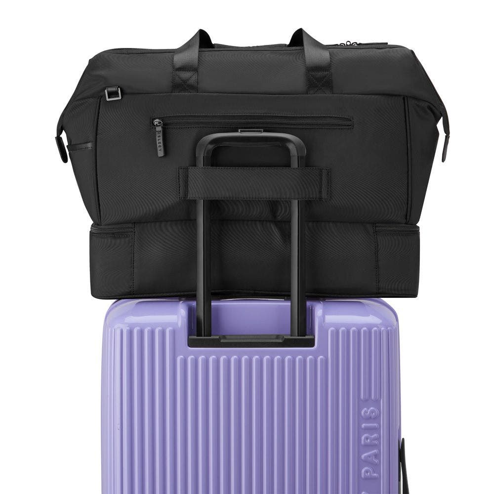 Florence by Mills Chill Out Weekender Bag, Alternate, color, Black