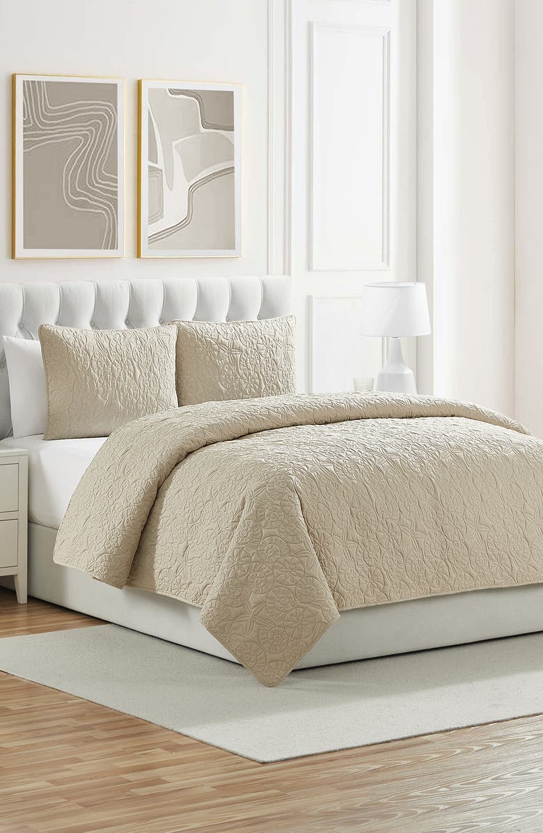 VCNY HOME Seashell Solid 3-Piece Quilt Set, Alternate, color, Taupe