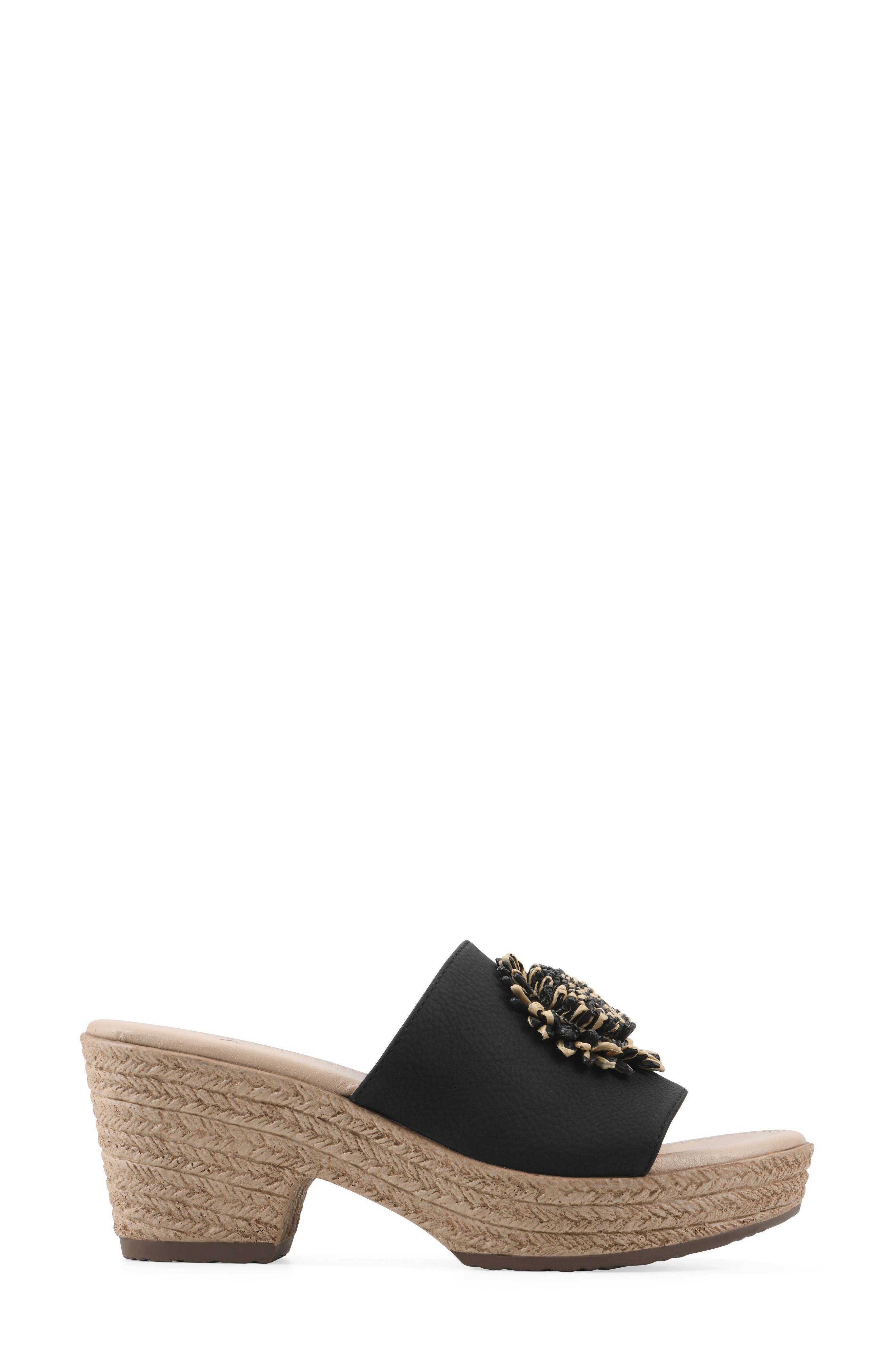 CLIFFS BY WHITE MOUNTAIN Birkley Wedge Sandal, Alternate, color, 