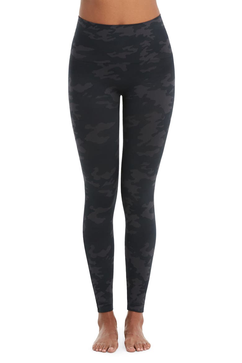 Look at Me Now Seamless Leggings, Main, color, BLACK CAMO
