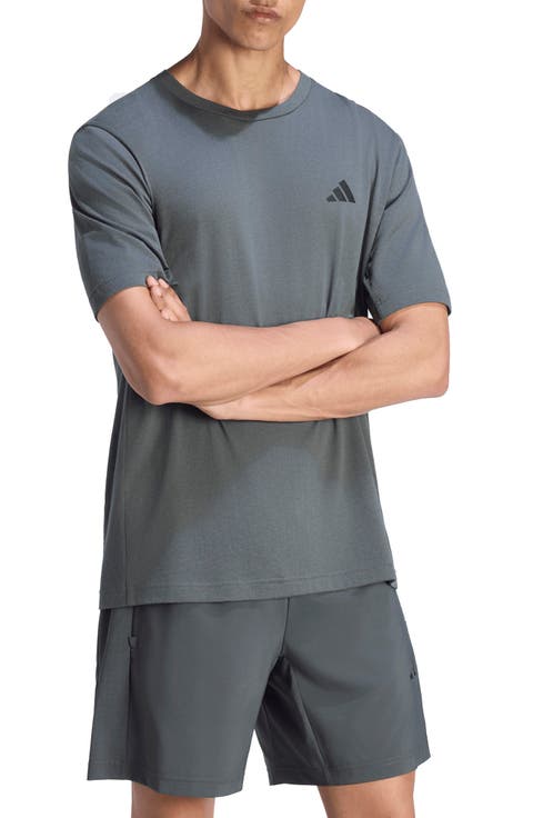 Essentials T-Shirt