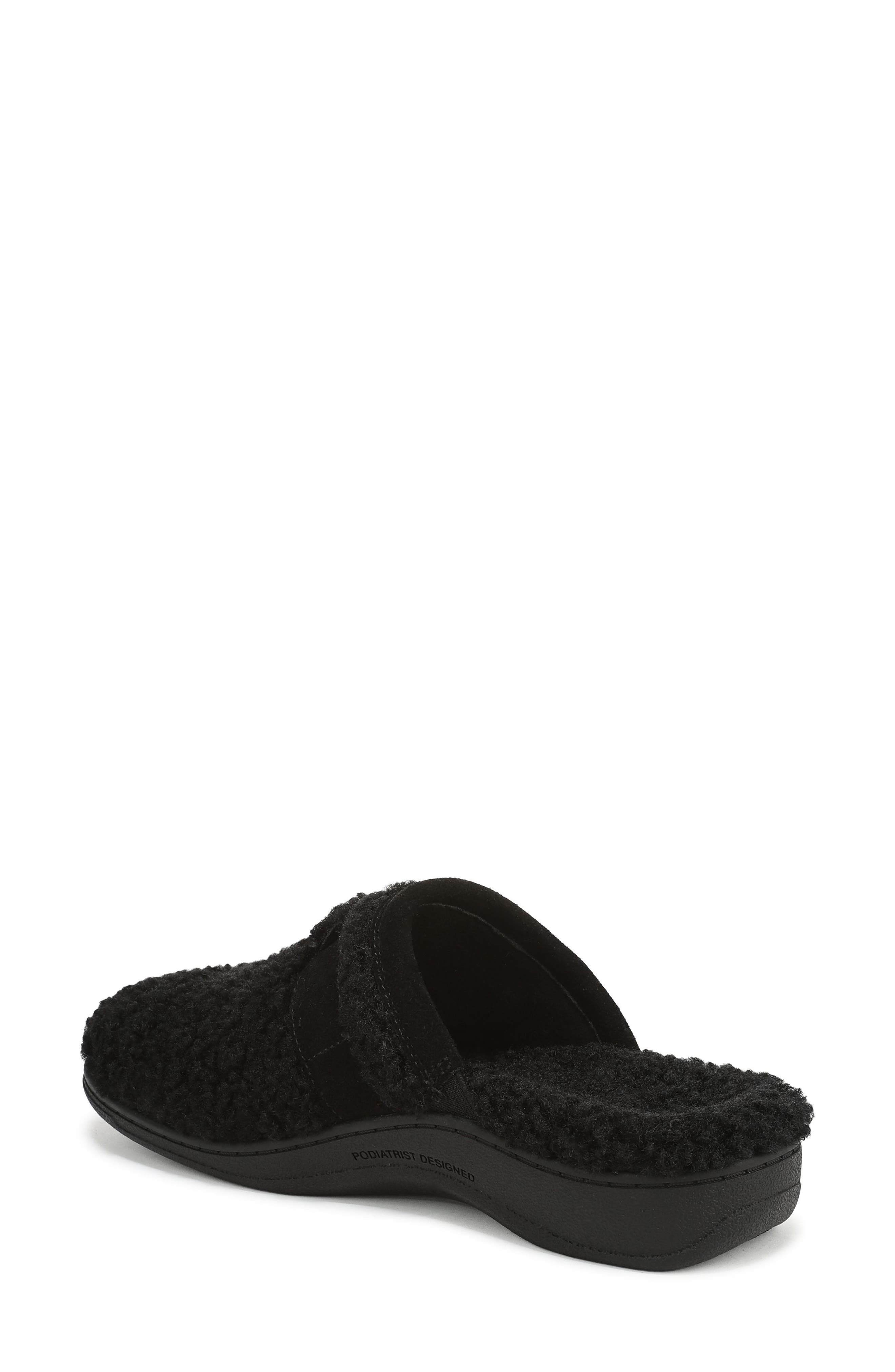Vionic Izzy Faux Shearling Clog, Alternate, color, Black