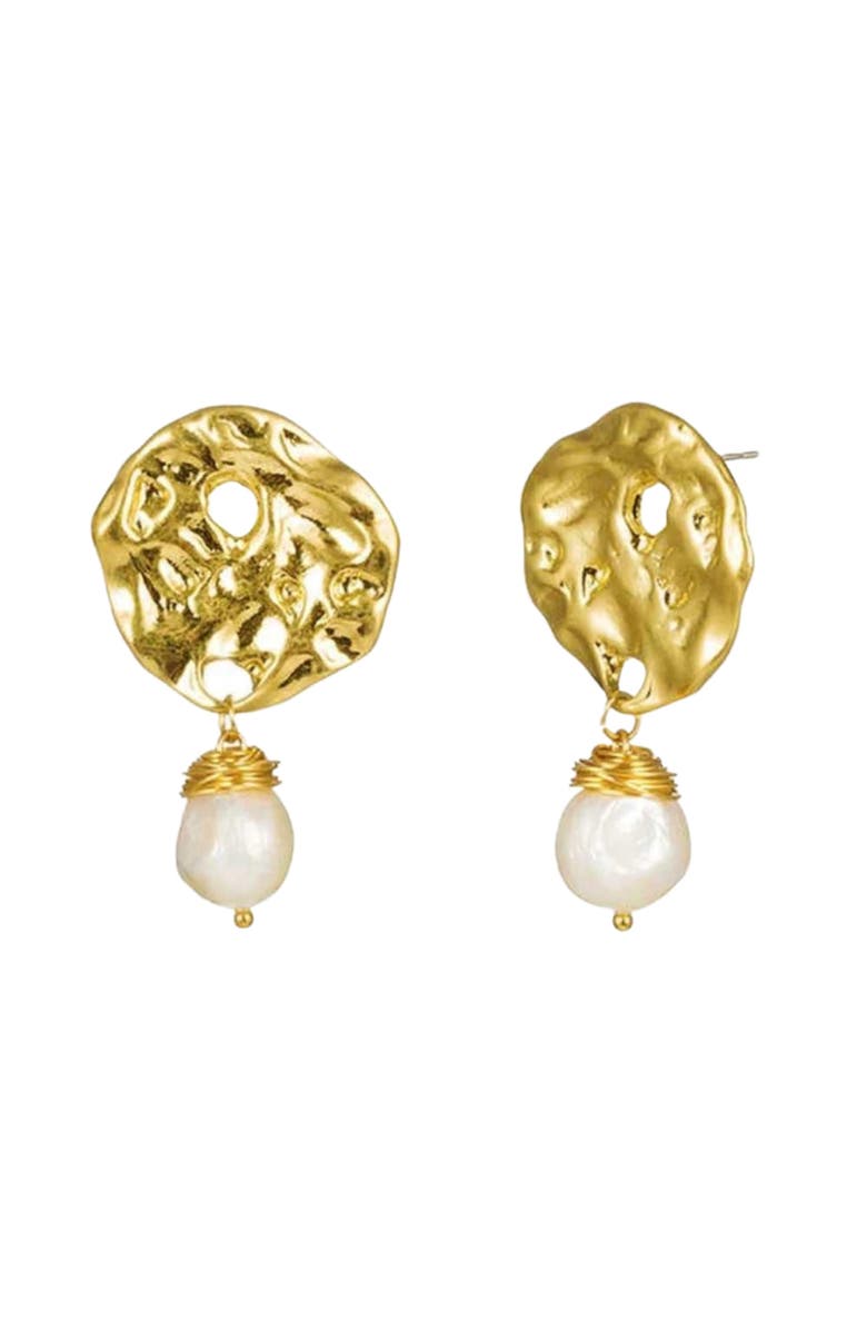 Hollywood Sensation Baroque Pearl Drop Earrings with Hammered Earrings, Main, color, Gold