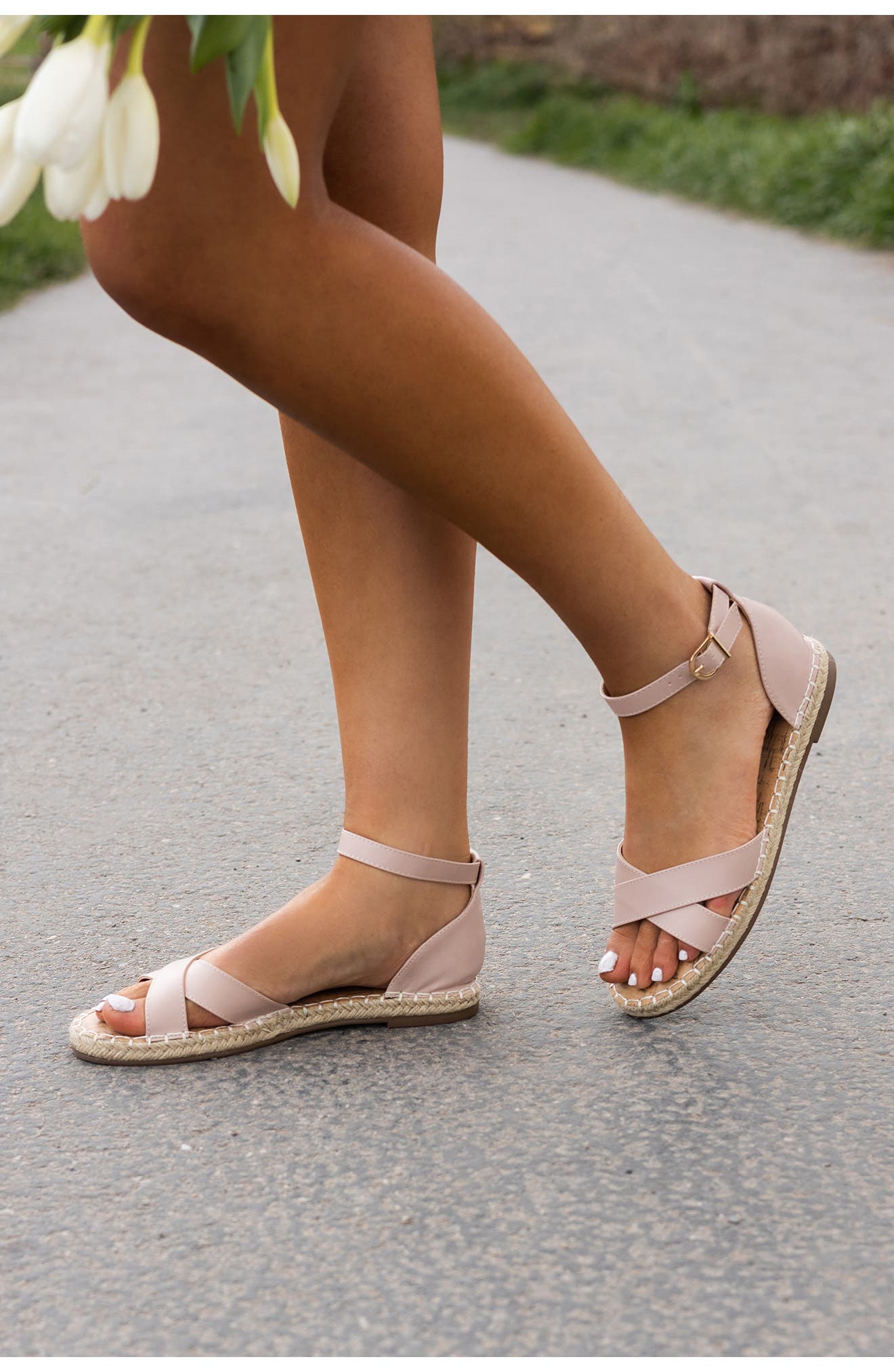 Journee Collection JOURNEE Lyddia Espadrille Sandal, Alternate, color, Black