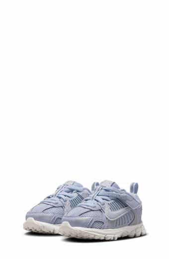 Kids' Vomero 5 Sneaker