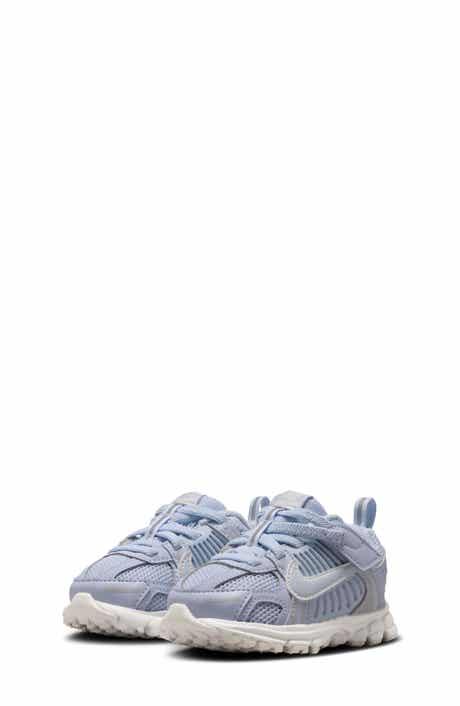 Kids' Vomero 5 Sneaker