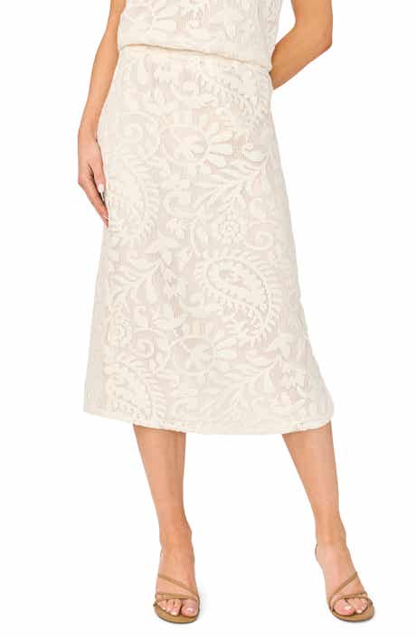 Lace Pull-On Midi Skirt