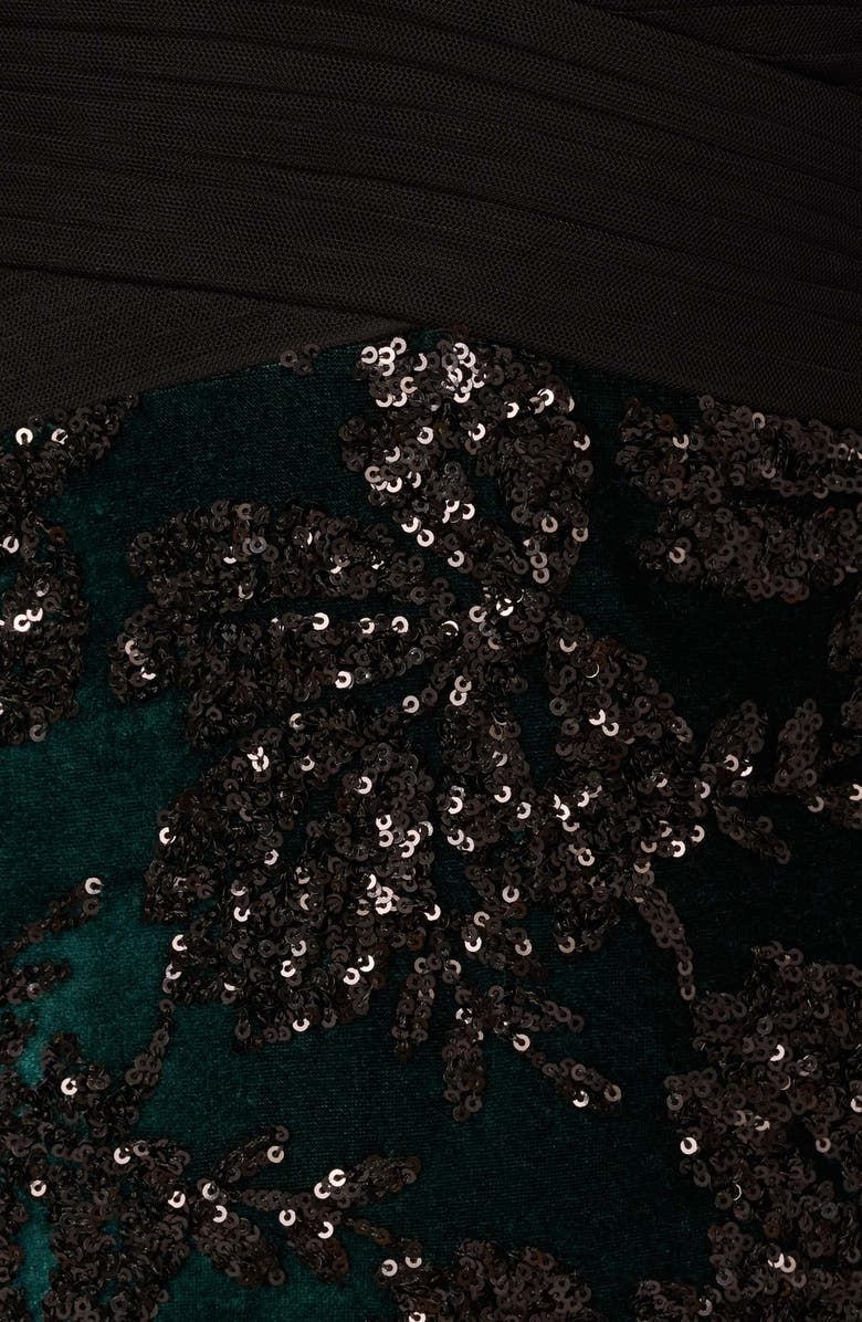 Aidan Mattox Sequin Velvet Sleeveless Cocktail Dress, Alternate, color, Black/ Green
