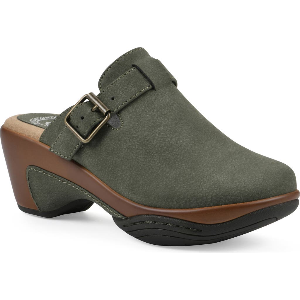 White Mountain Footwear Viewed Mule In Multi