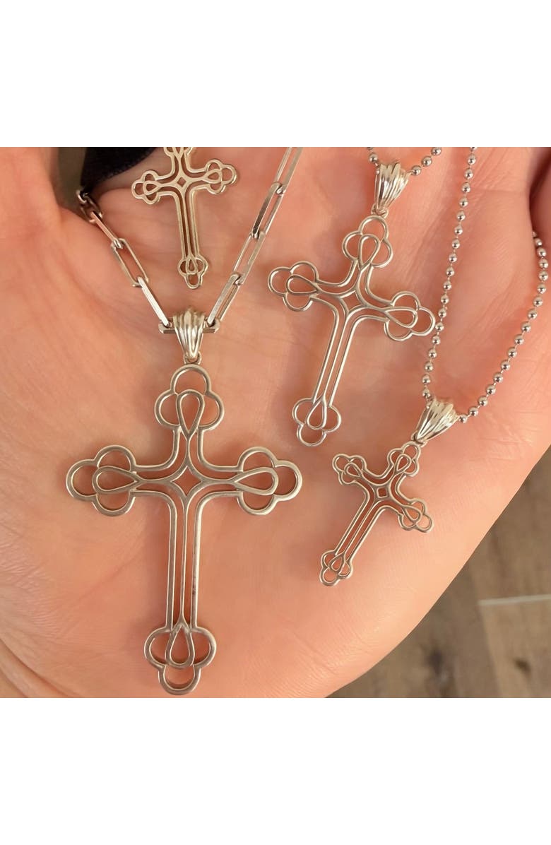 Leni James The Maxi Billie Cross Necklace, Alternate, color, Silver