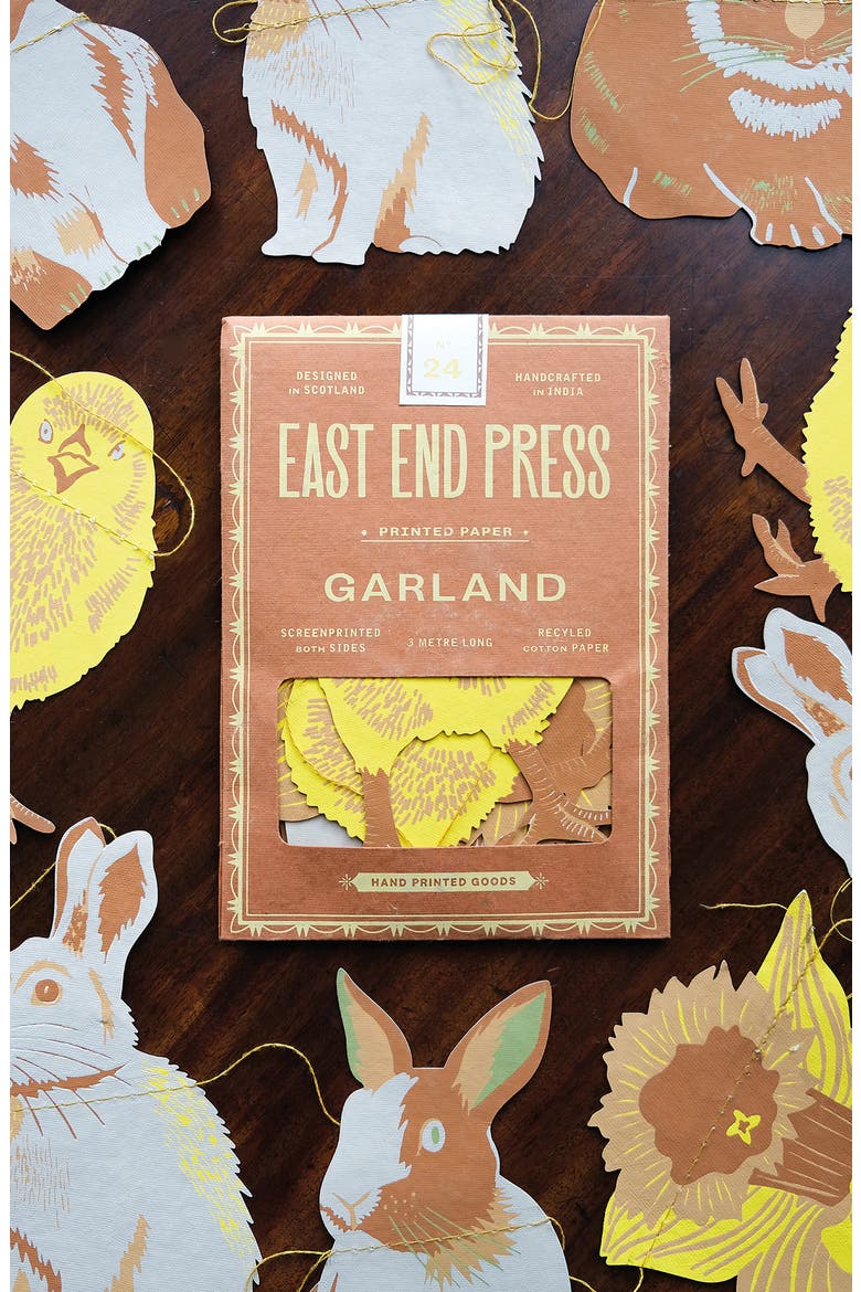 No. 24 Rabbits Garland, Alternate, color, NO COLOR