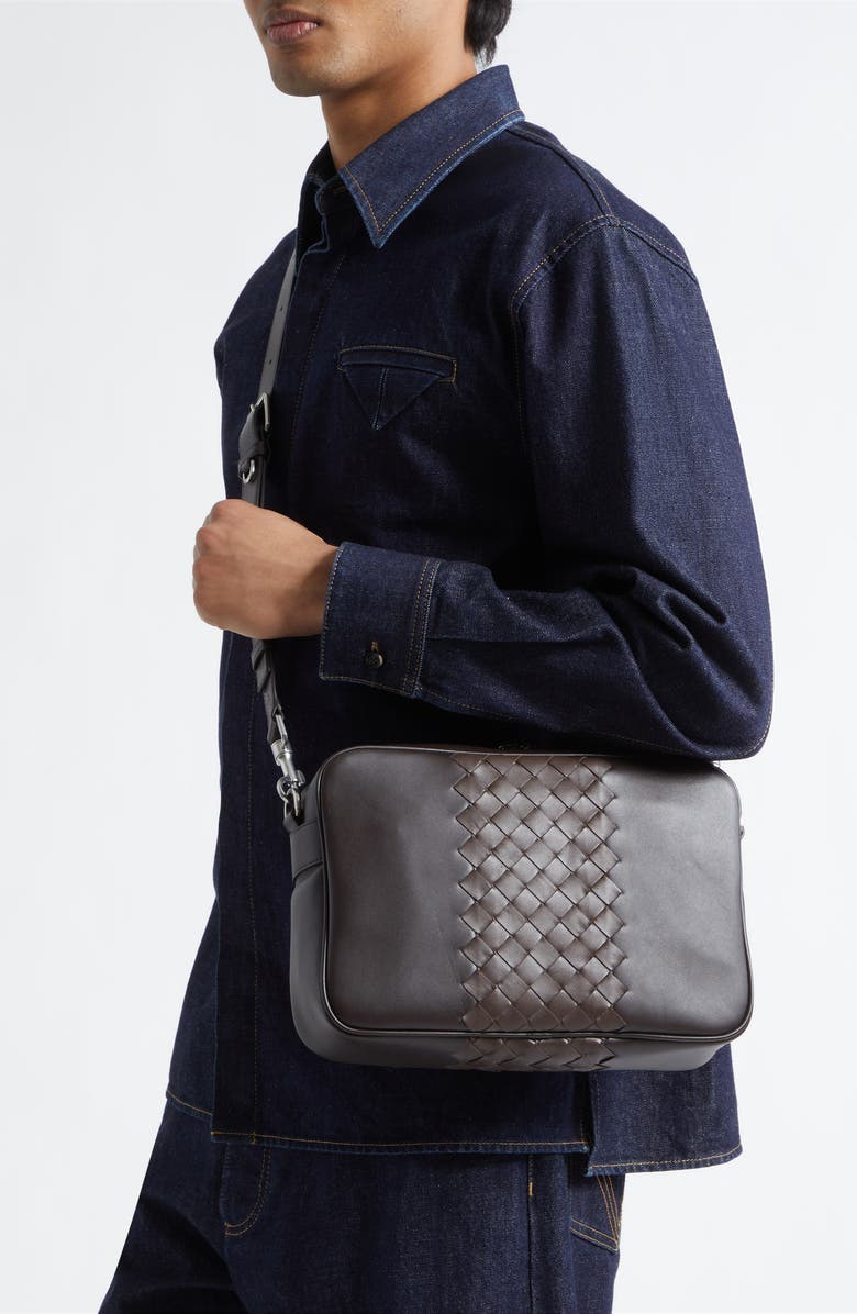 Bottega Veneta Smooth & Intrecciato Leather Camera Crossbody Bag, Alternate, color, 2104 Fondant/ Old Wood-Sil