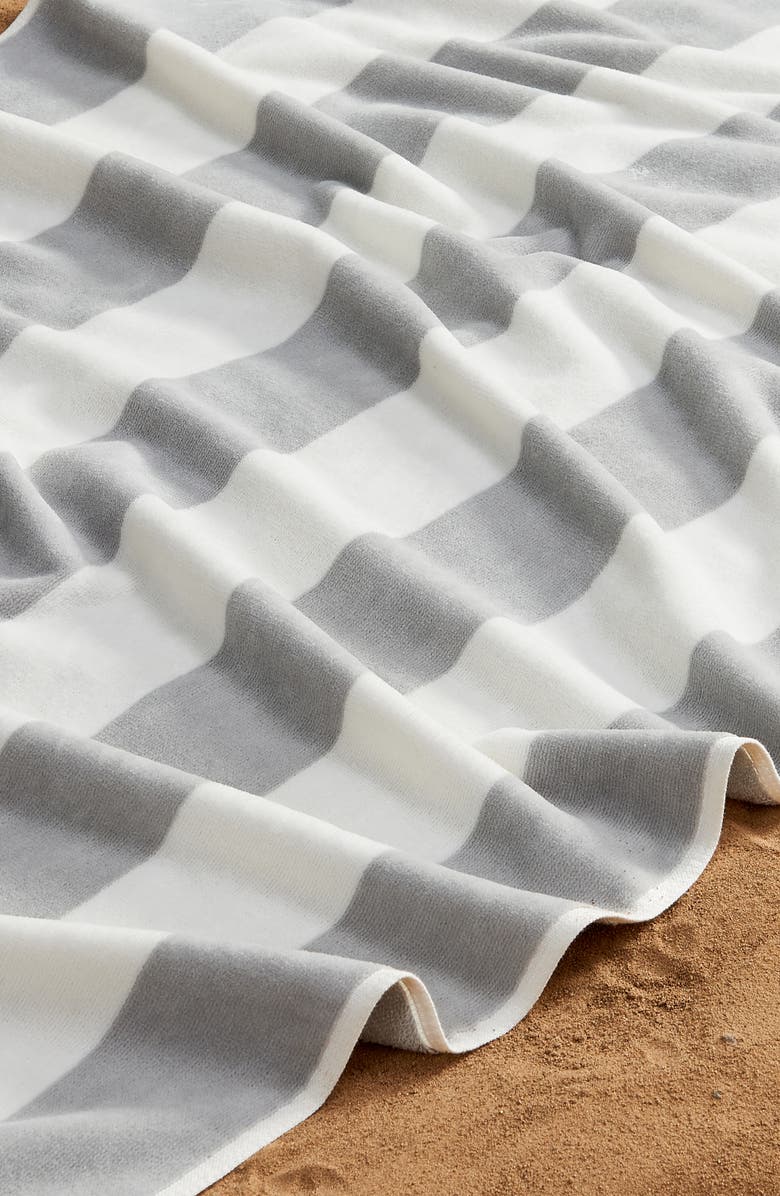 Woven & Weft 4-Pack Pastel Cabana Stripe Bath Towels, Alternate, color, Pale Grey