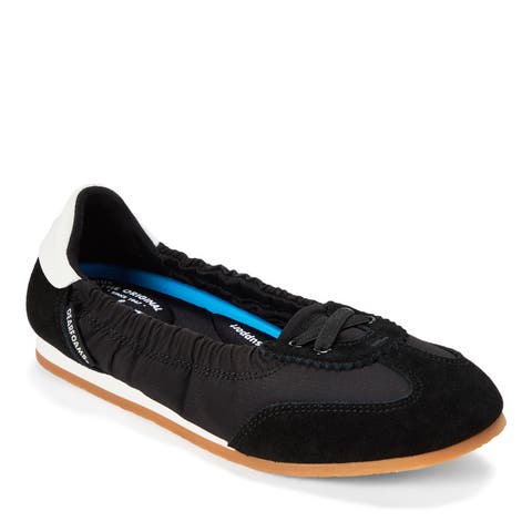 Benita Sneakerina