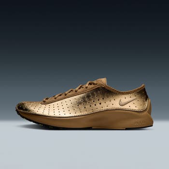 Air Superfly Sneaker