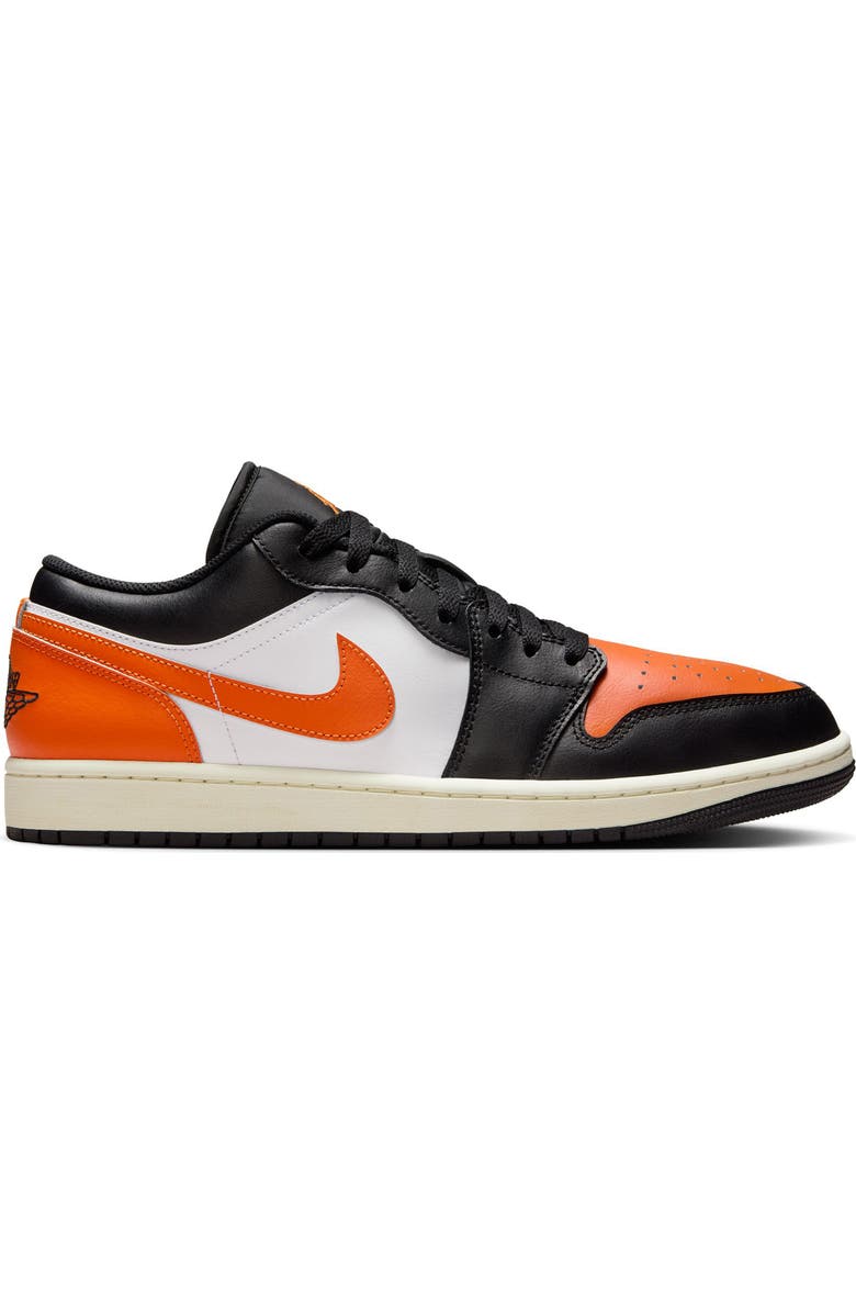 Jordan Air Jordan 1 Low Sneaker, Alternate, color, 081 Black/Strfsh