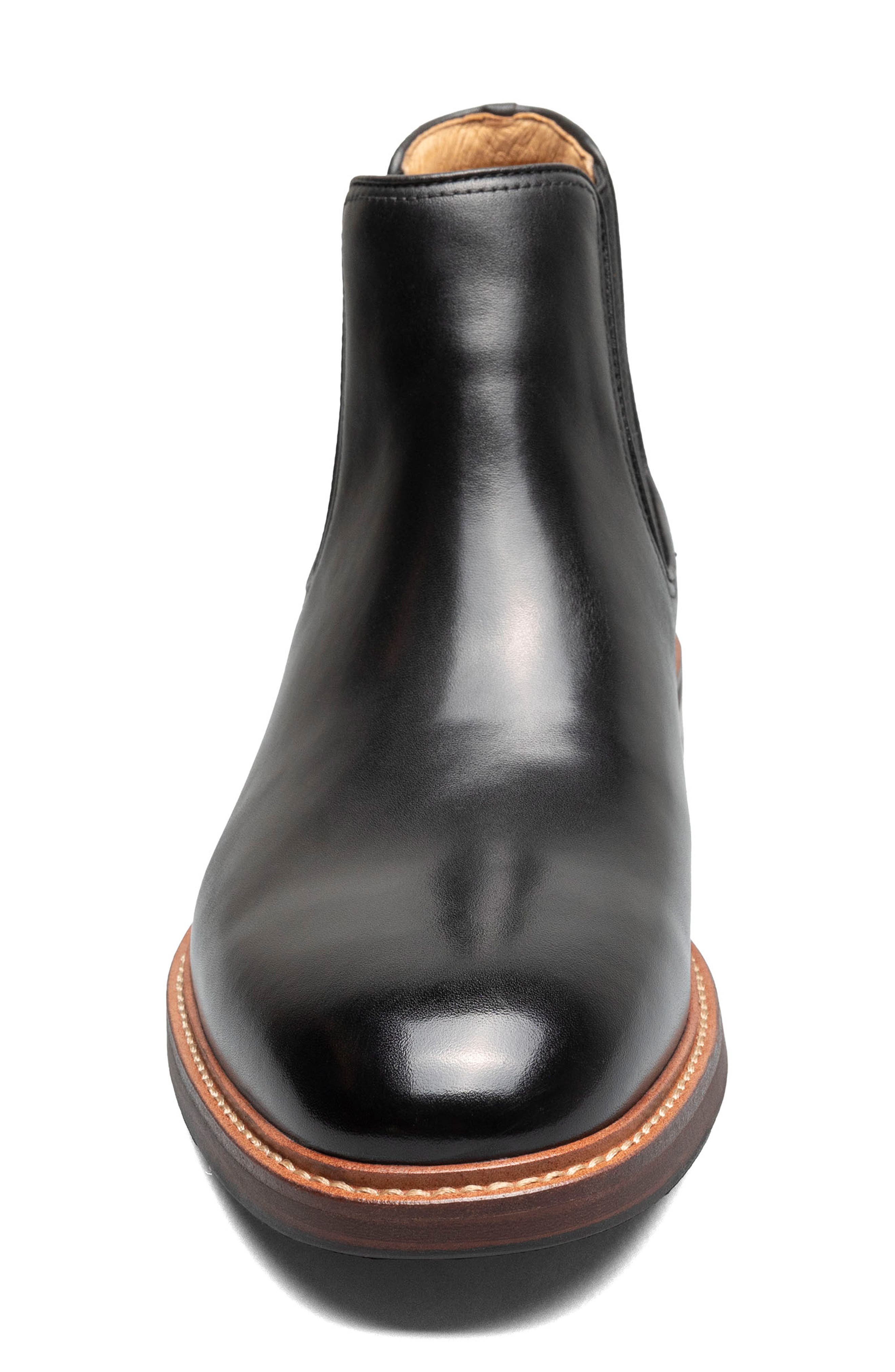 Azzano Plain Toe Chelsea Boot