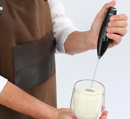 Cilio Latteforte Battery Powered Milk Frother With Stainless Steel Stand In White