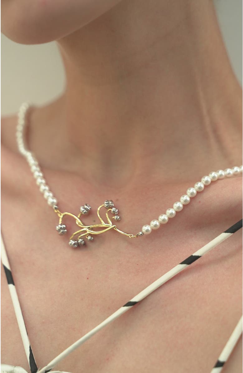 RC RETRO CHIC Lily of the Valley Pearl Necklace, Alternate, color, White & Gold