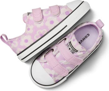 Kids' Chuck Taylor<sup>®</sup> All Star<sup>®</sup> 2V Sneaker