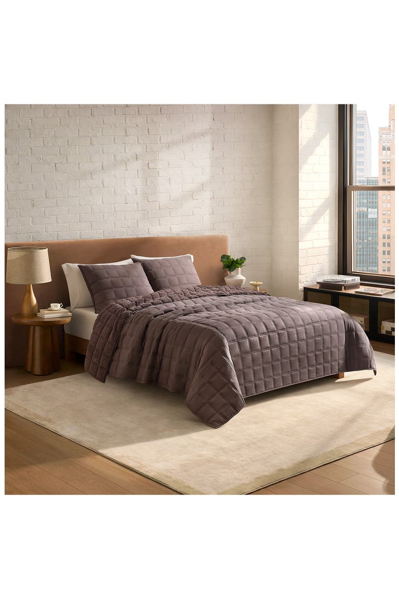 Gizelle Quilt Set, Alternate, color, BURNT CEDAR