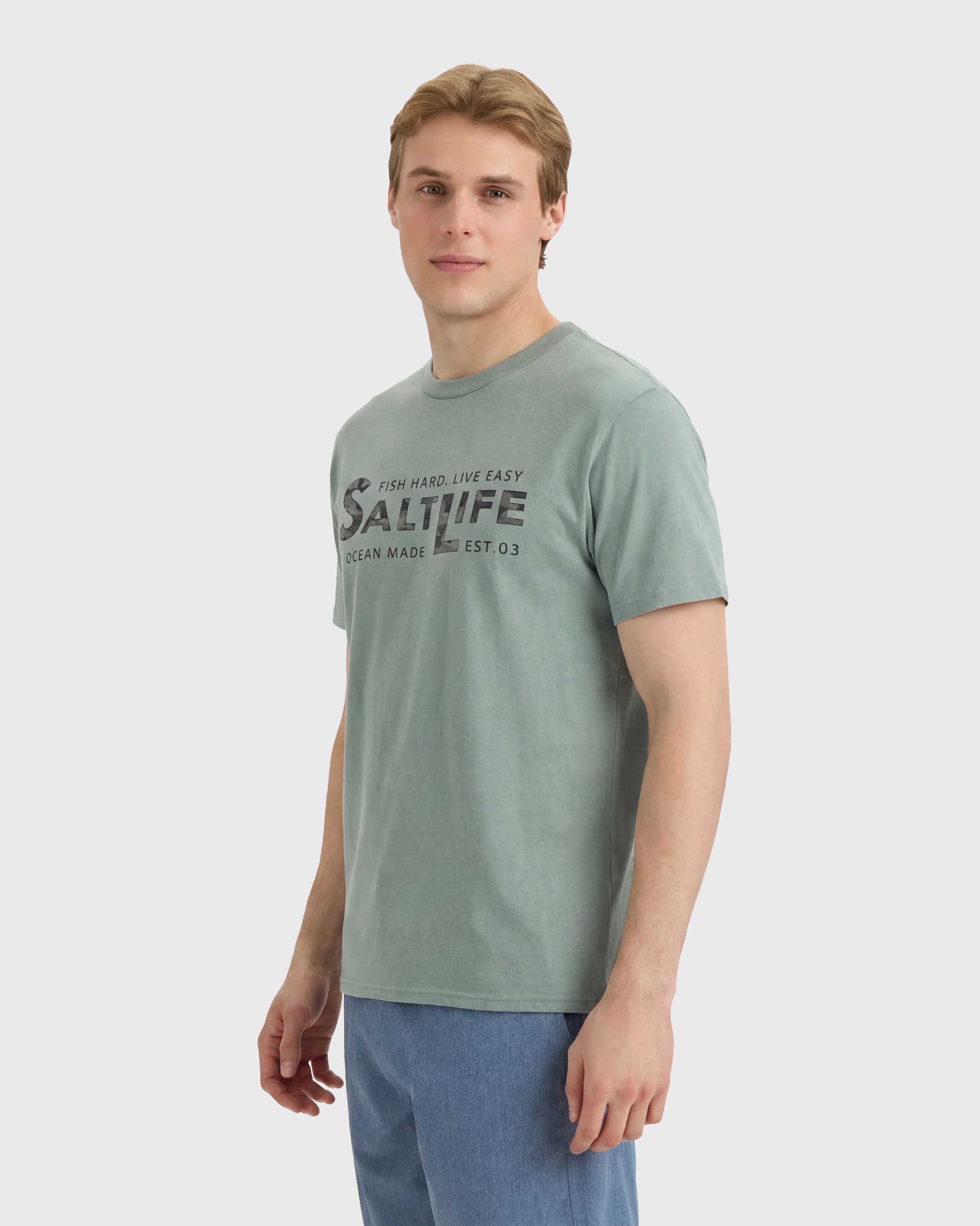 Salt Life Fish Hard Live Easy Performance Short Sleeve Tee (Men ...