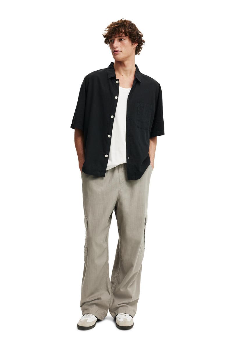 Cotton On Men's Eli Linen Blend Short Sleeve Shirt, Alternate, color, Textured Black