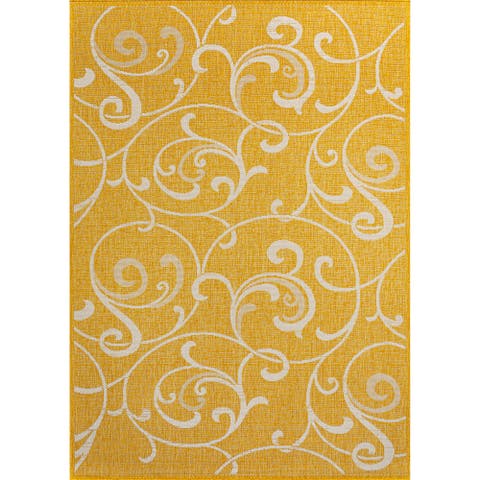 Maribel Traditional Classic All-Over Scroll Indoor/Outdoor Area Rug