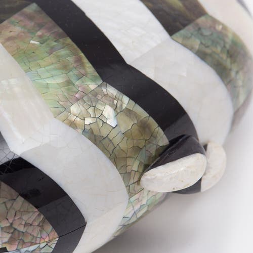 Freya Rose Calypso Green Clutch In Green