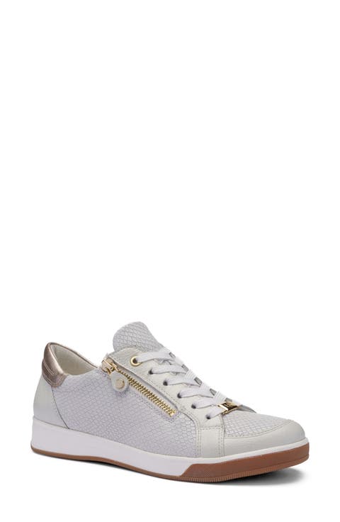 Rei Low Top Sneaker (Women)