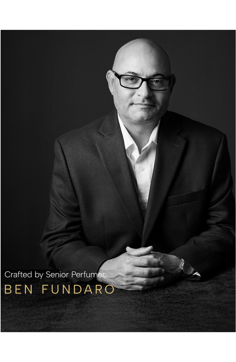 YANKEE CANDLE Amber Premium Scented Candle, Alternate, color, White