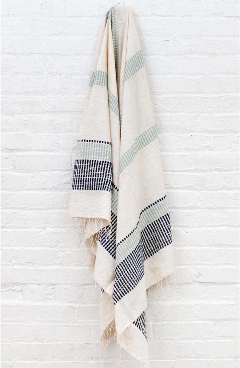 Creative Women Camden Cotton Bath Towel, Alternate, color, Navy/Azure