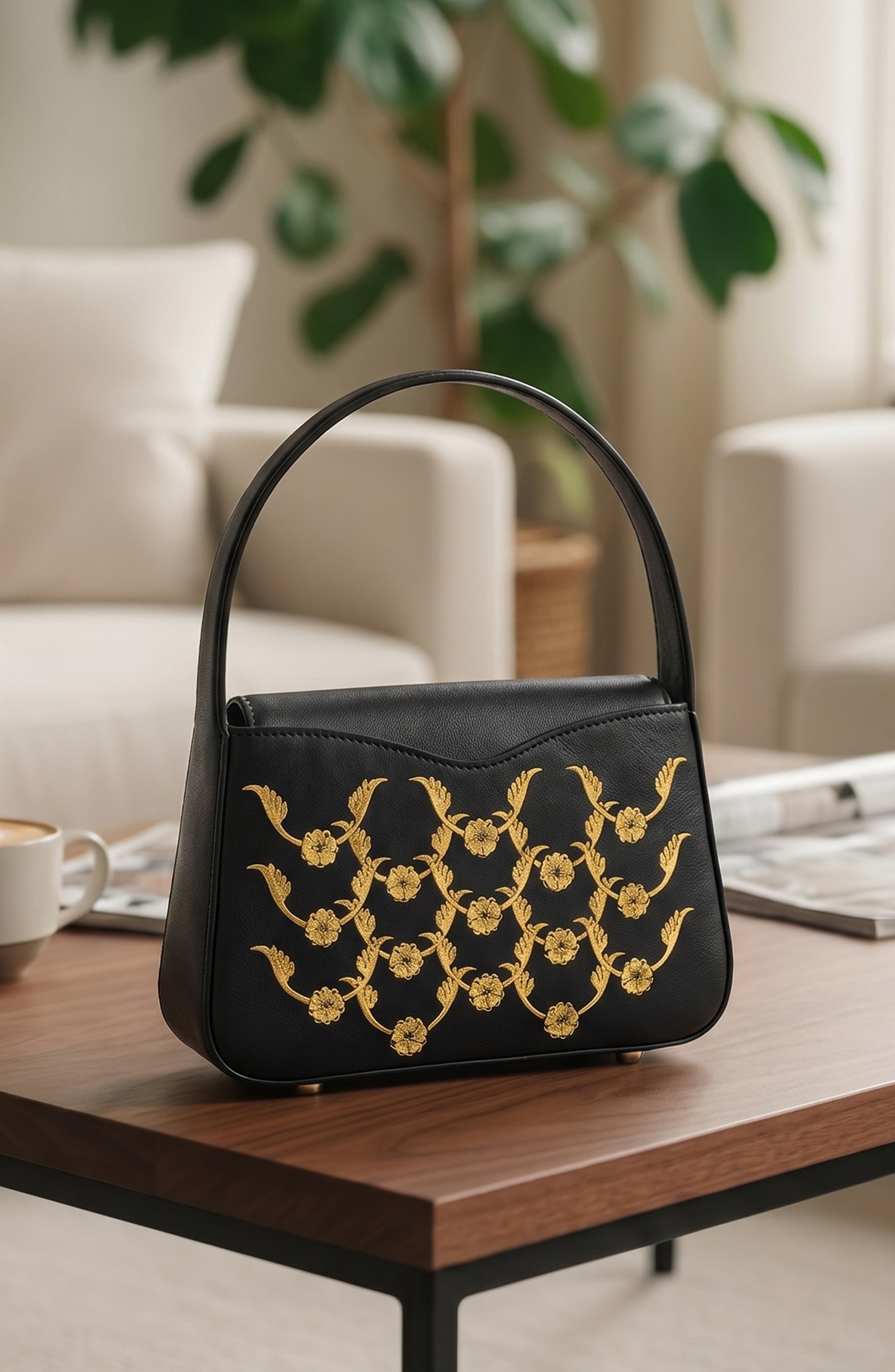 Aranyani Bella Top Handle 8, Alternate, color, Obsidian