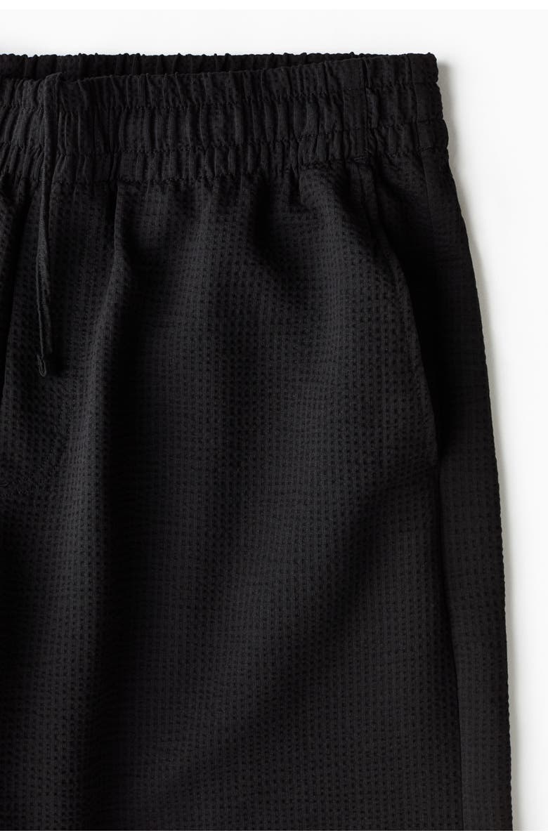 H&M Relaxed Fit Waffled Shorts, Alternate, color, Black
