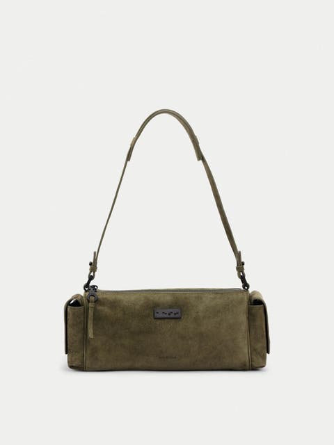 Capture Medium Sling Bag