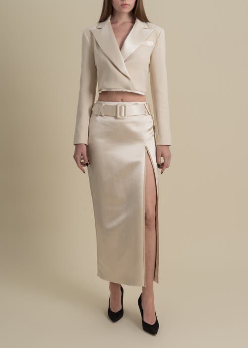 Contessa Mills Morgaine Stretch Sateen Structured Refined Cropped Blazer In Neutral