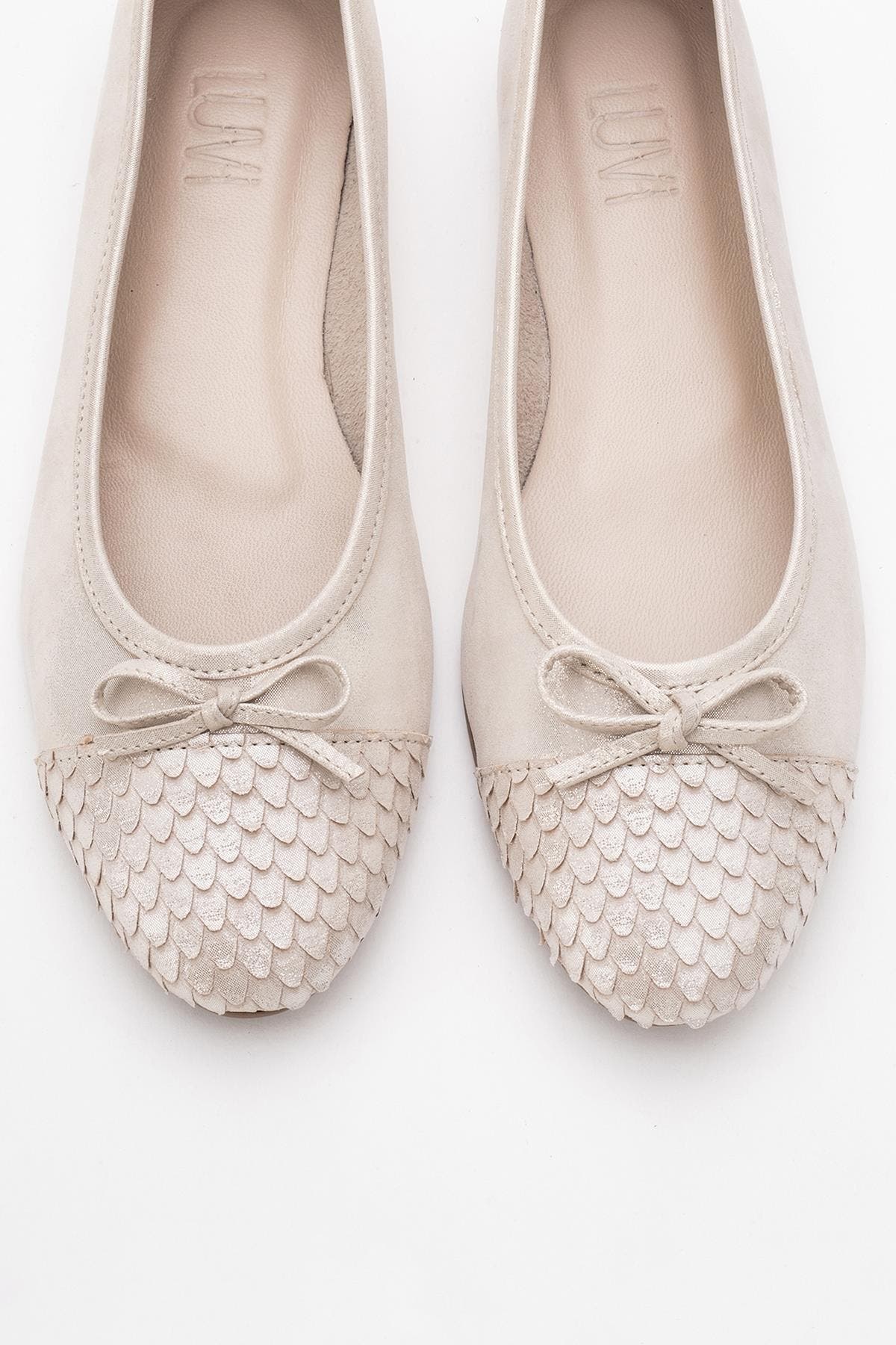 Forever & Always Shoes Copos Leather Bow Cap Toe Ballet Flat, Alternate, color, Beige