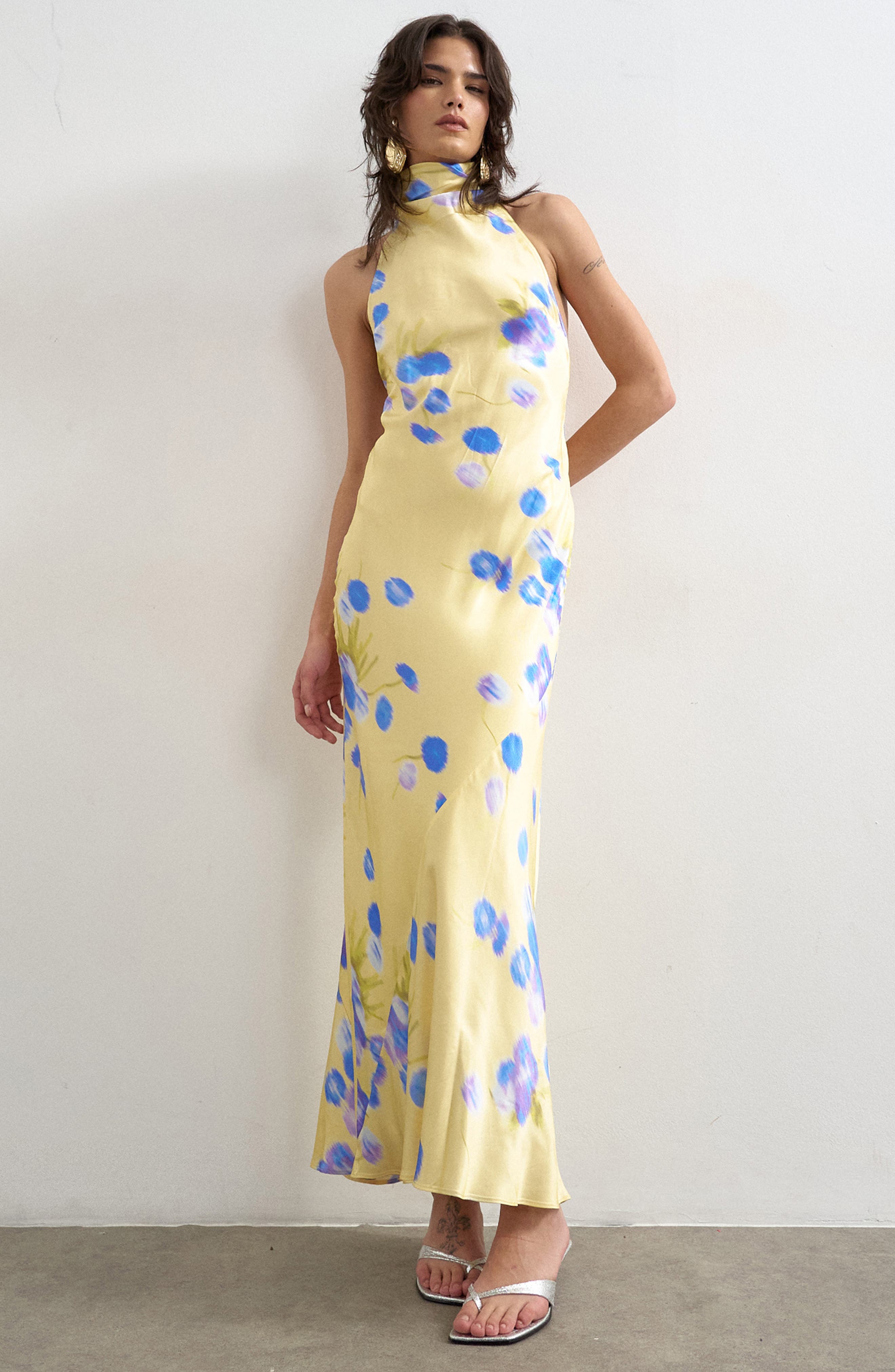 selected YELLOW