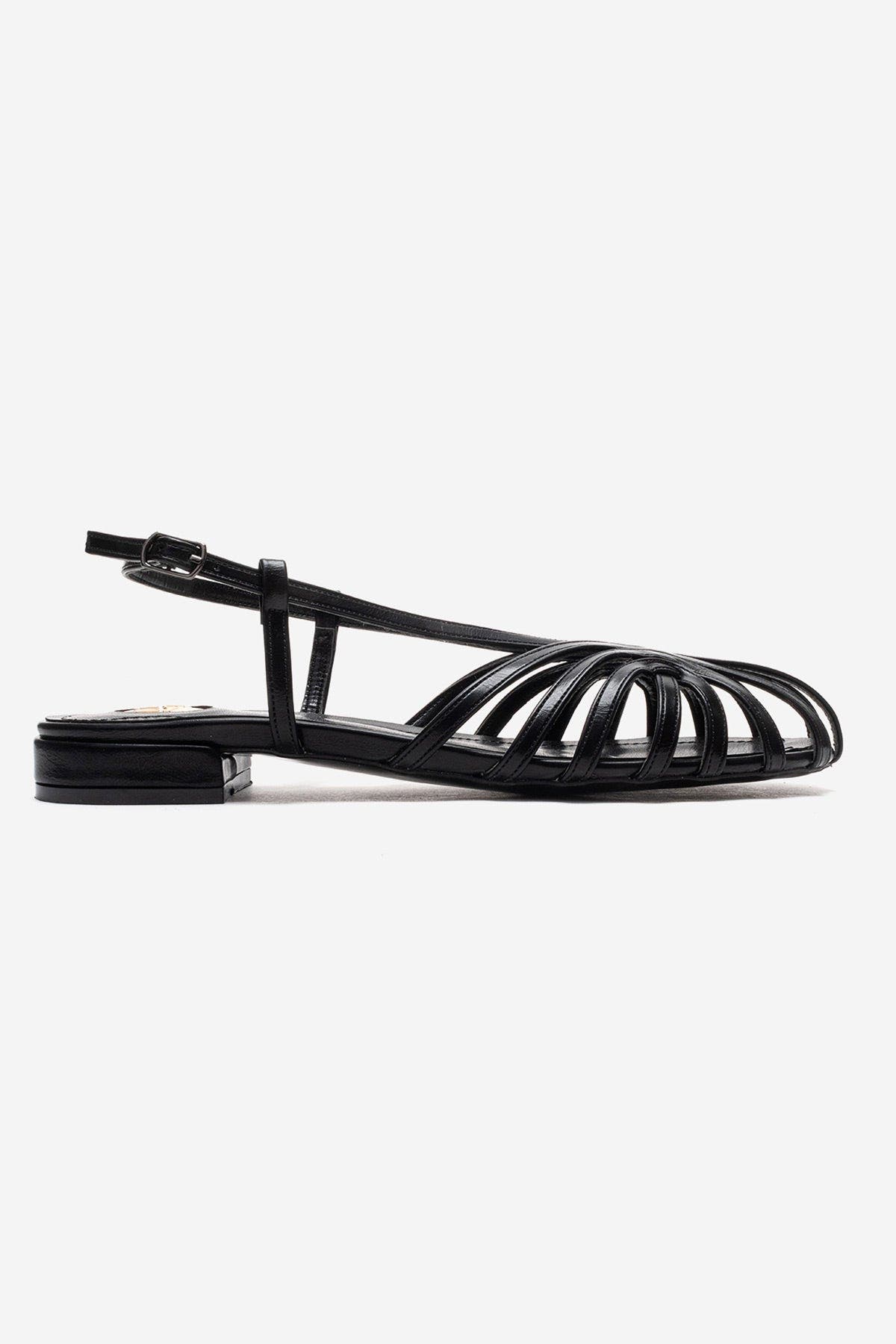 Prologue Shoes Liss Strap Sandal, Alternate, color, Black