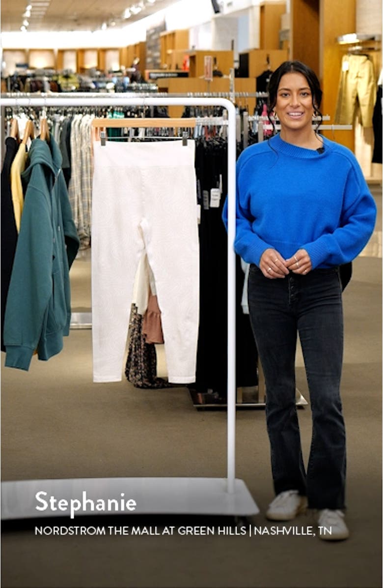 Seamless Jacquard Base Layer Leggings, sales video thumbnail